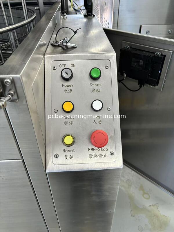 دستگاه تمیز کردن پالت با کنترل خودکار PLC با ظرفیت مخزن مایع 80L و زمان خشک شدن 5 تا 15 دقیقه مناسب برای انواع مختلف پالت